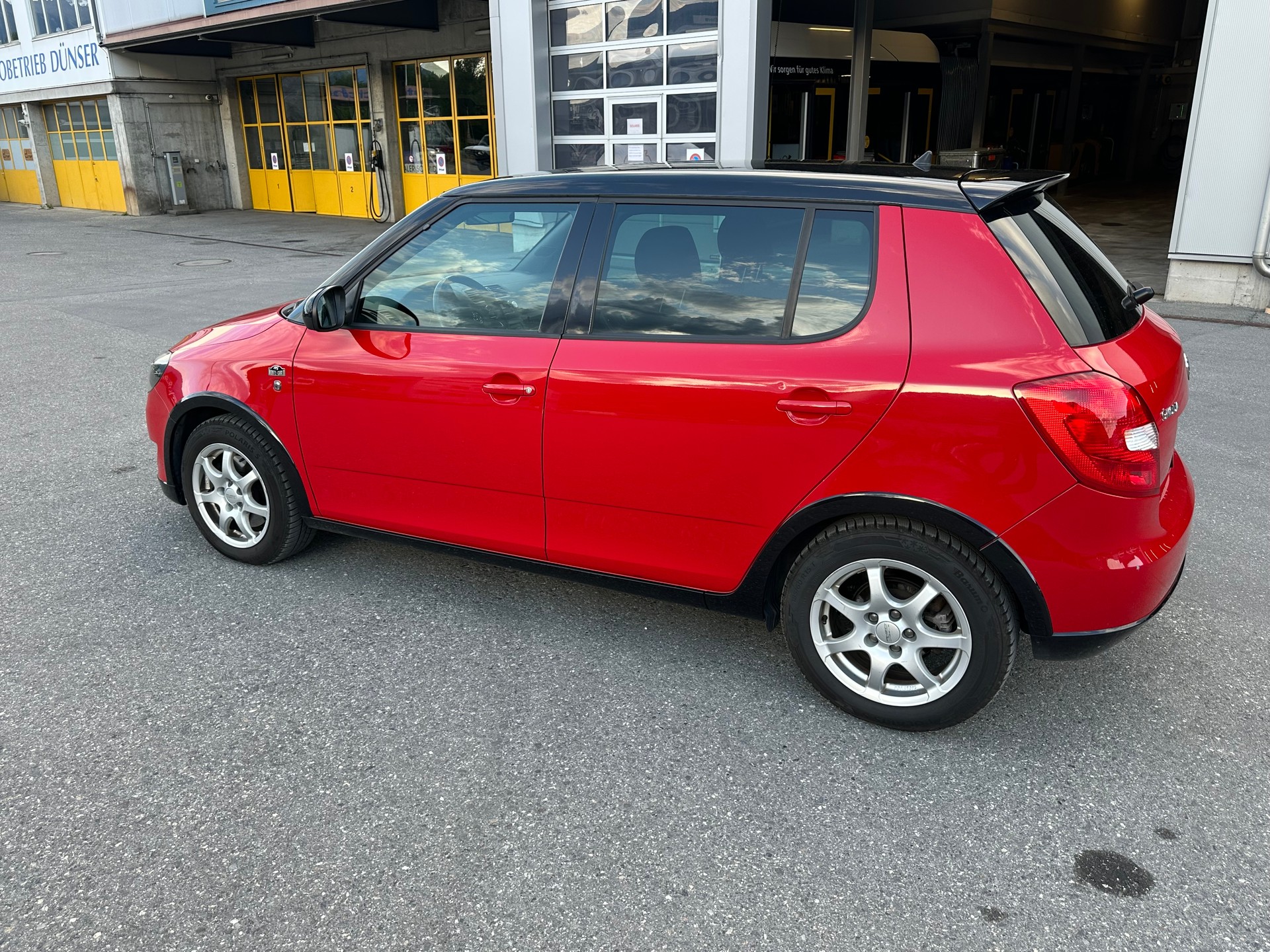 SKODA Fabia 1.6 TDI Monte Carlo-image-5