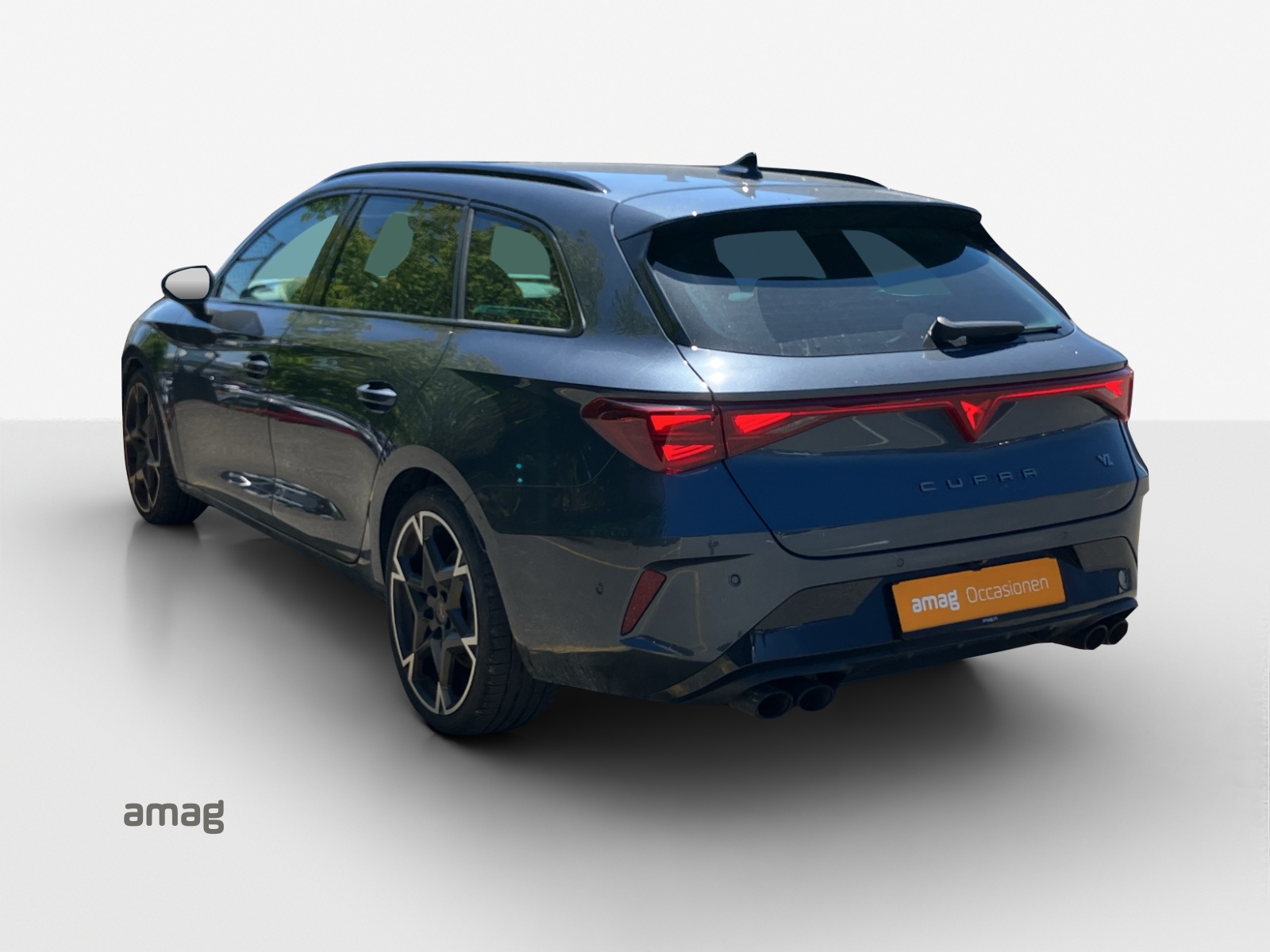 CUPRA LEON ST 2.0 TSI VZ DSG 4Drive-image-2