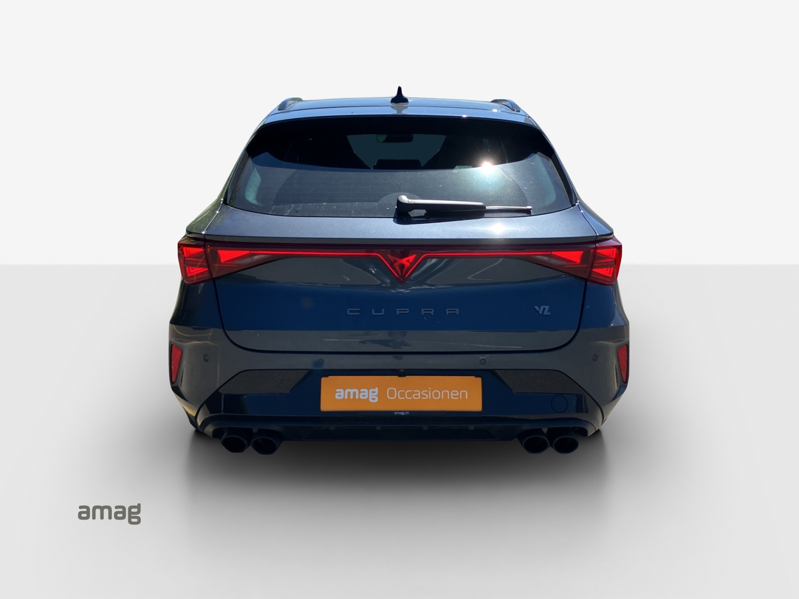 CUPRA LEON ST 2.0 TSI VZ DSG 4Drive-image-3