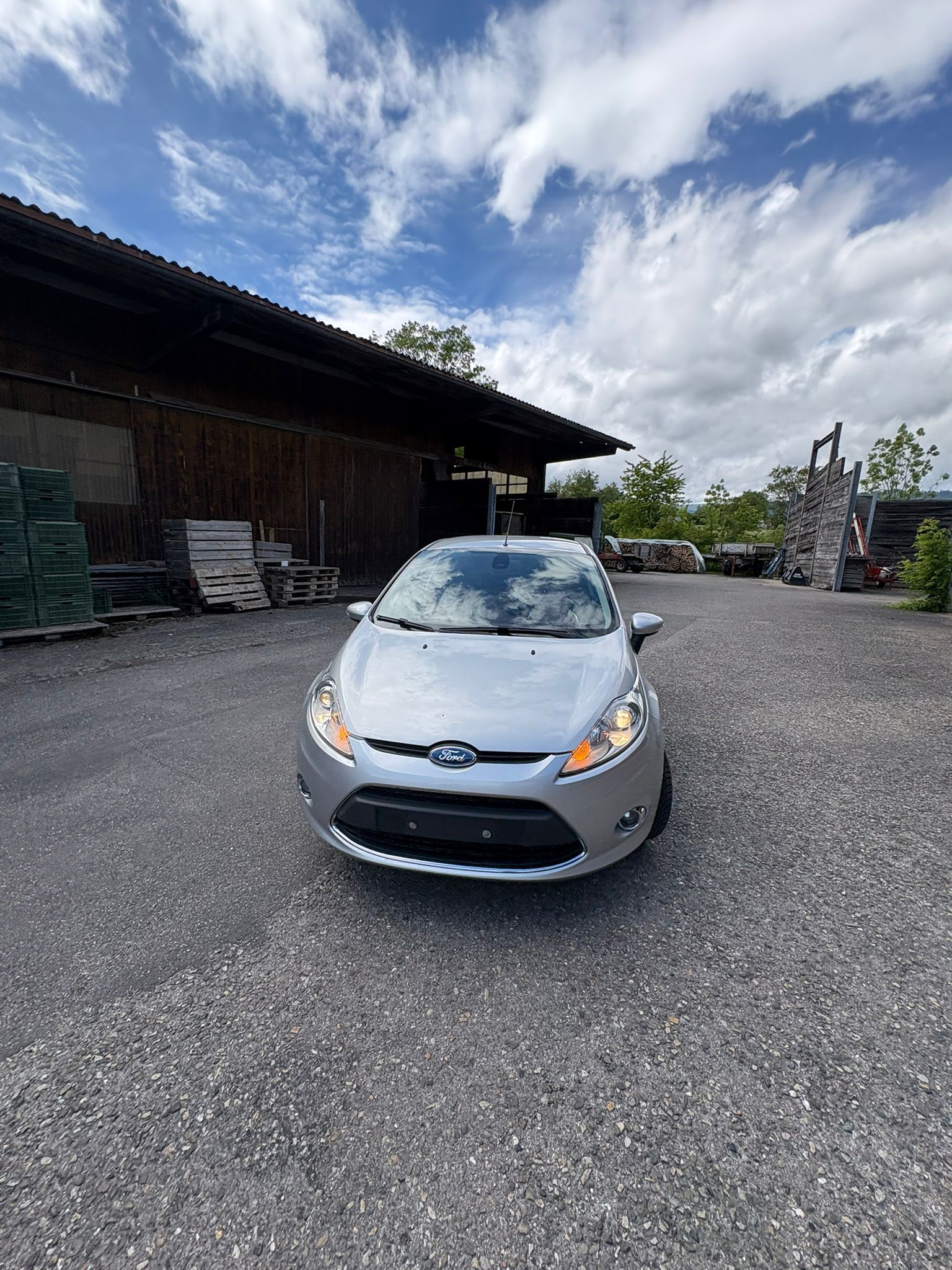 FORD Titanium