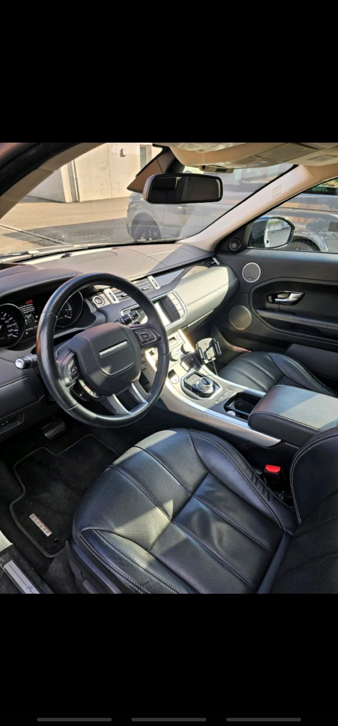 LAND ROVER 2.0 Si4 Autobiography-image-3