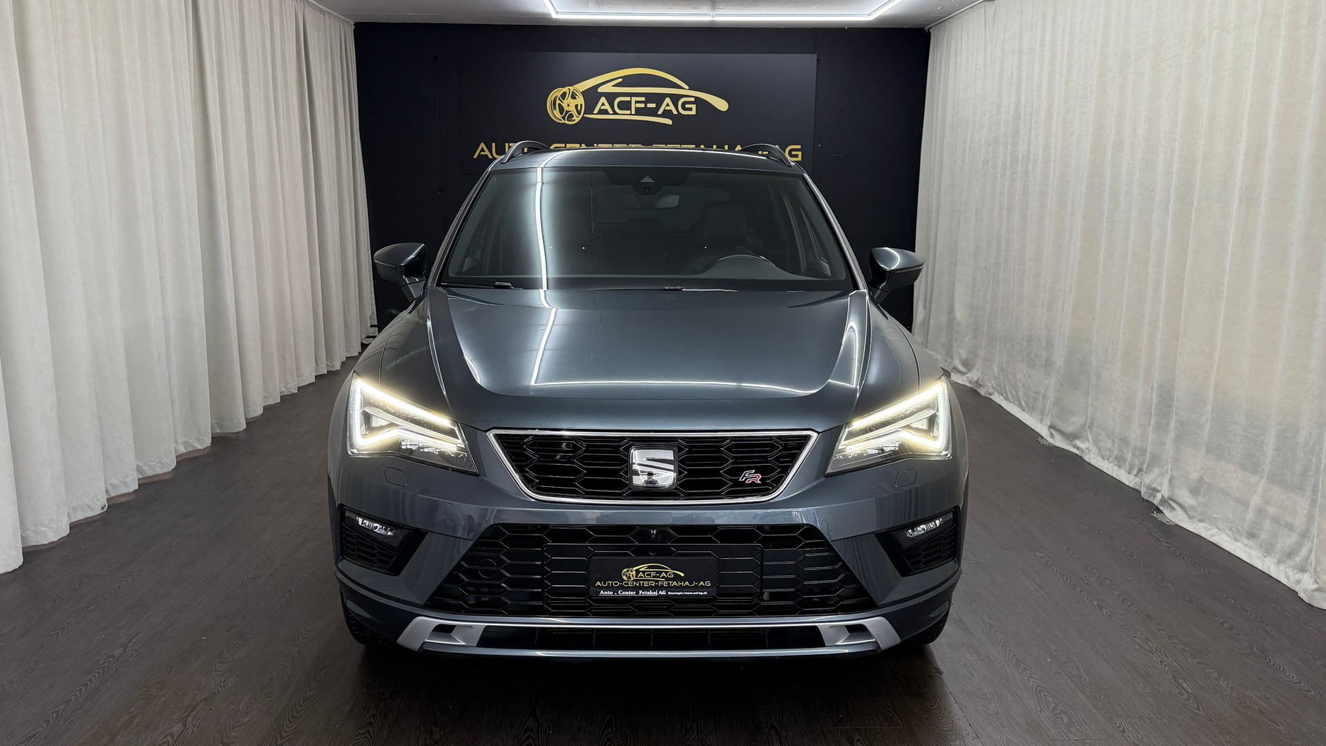 SEAT Ateca 2.0 TSI FR 4Drive DSG-showroom-element-1