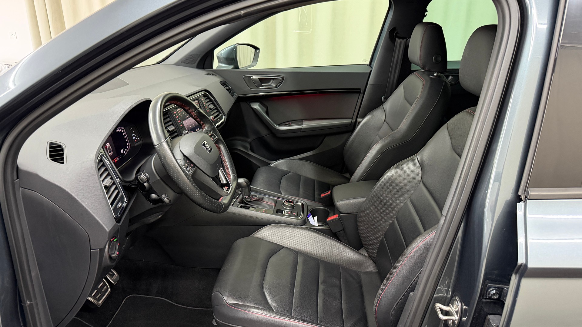 SEAT Ateca 2.0 TSI FR 4Drive DSG-image-6