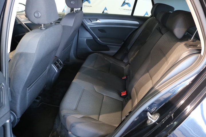 VW Golf 1.5 TSI EVO Comfortline-image-29