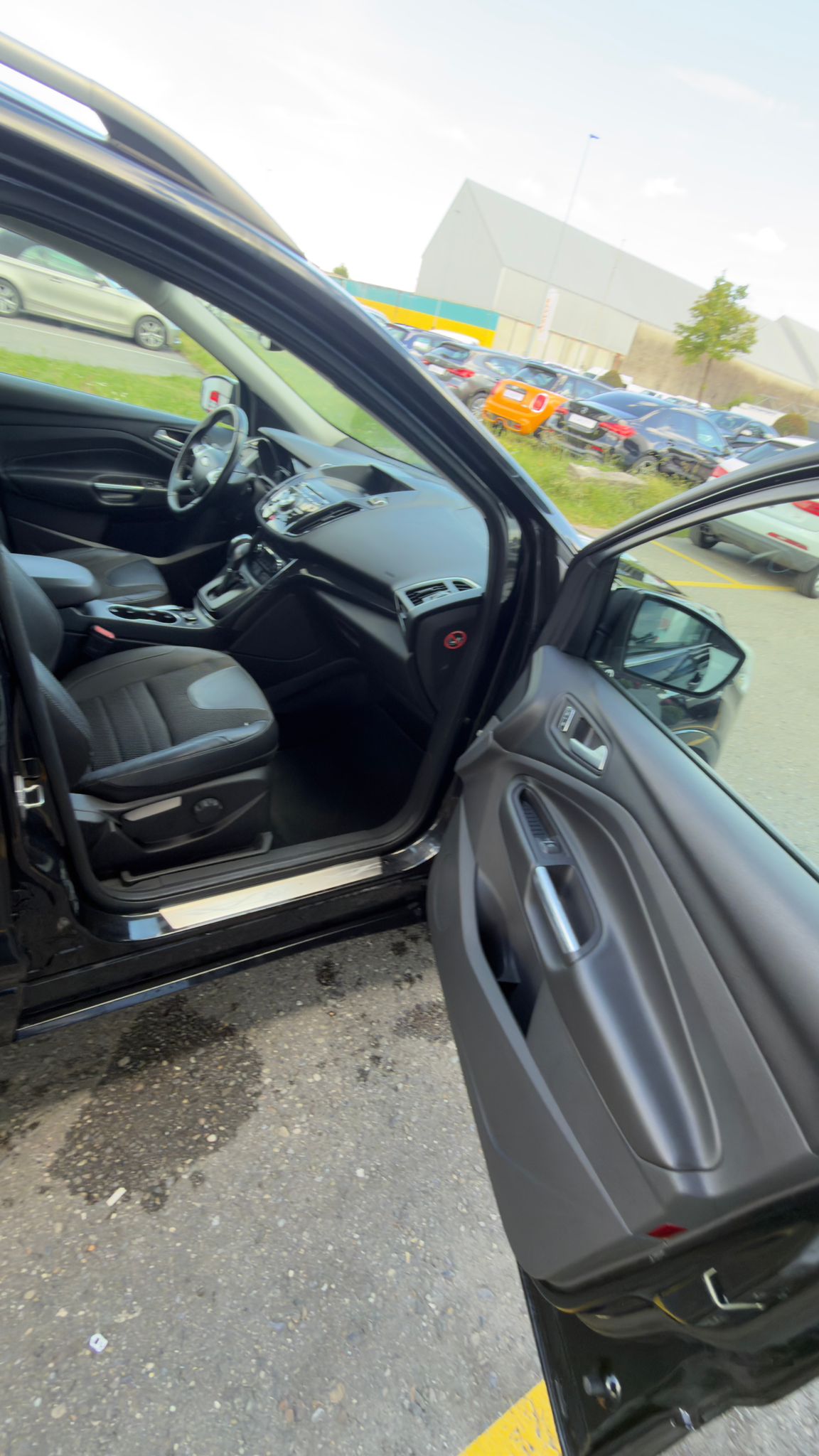 FORD Kuga 2.0 TDCi Titanium S 4WD PowerShift-image-11