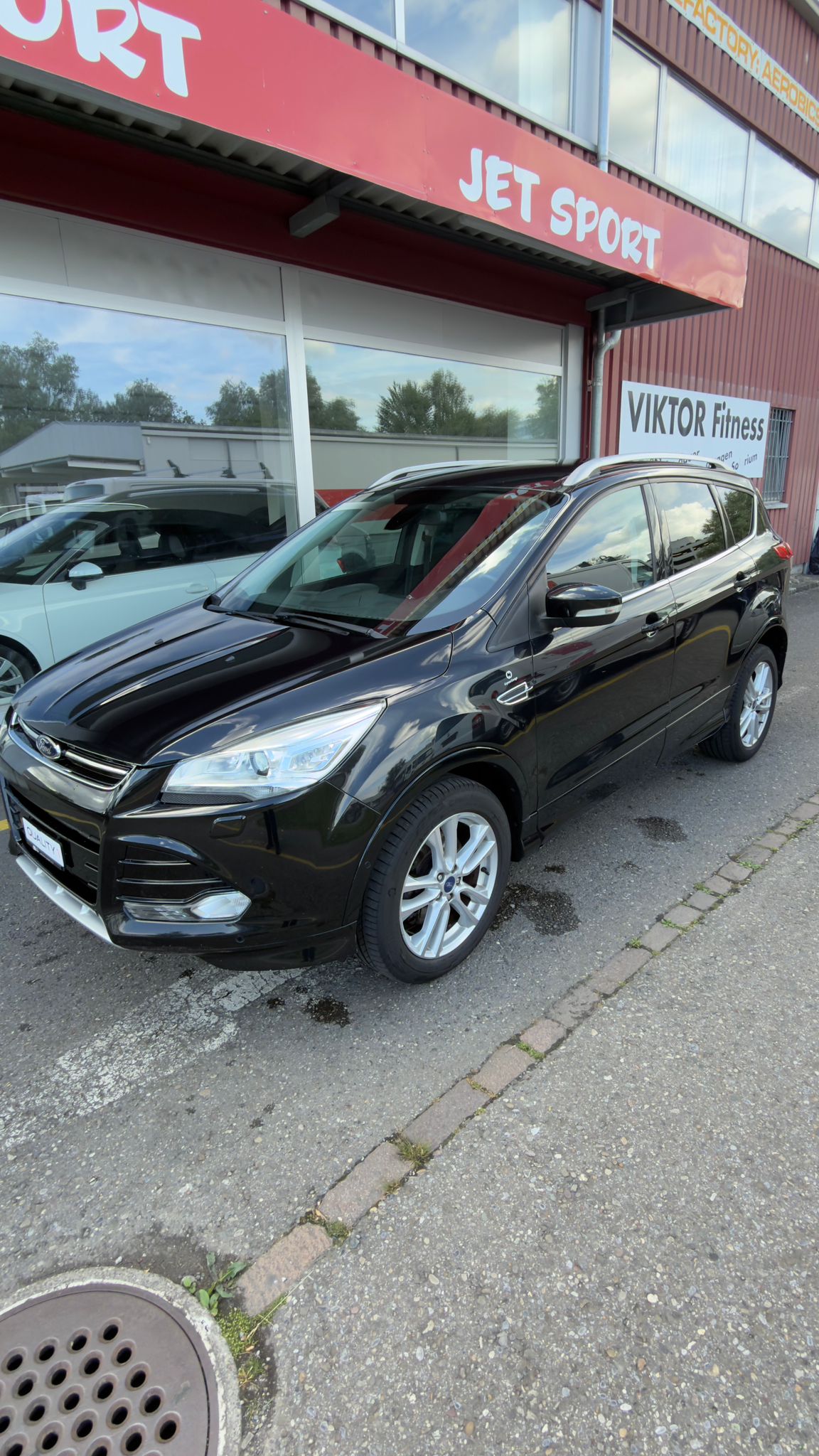 FORD Kuga 2.0 TDCi Titanium S 4WD PowerShift-image-2