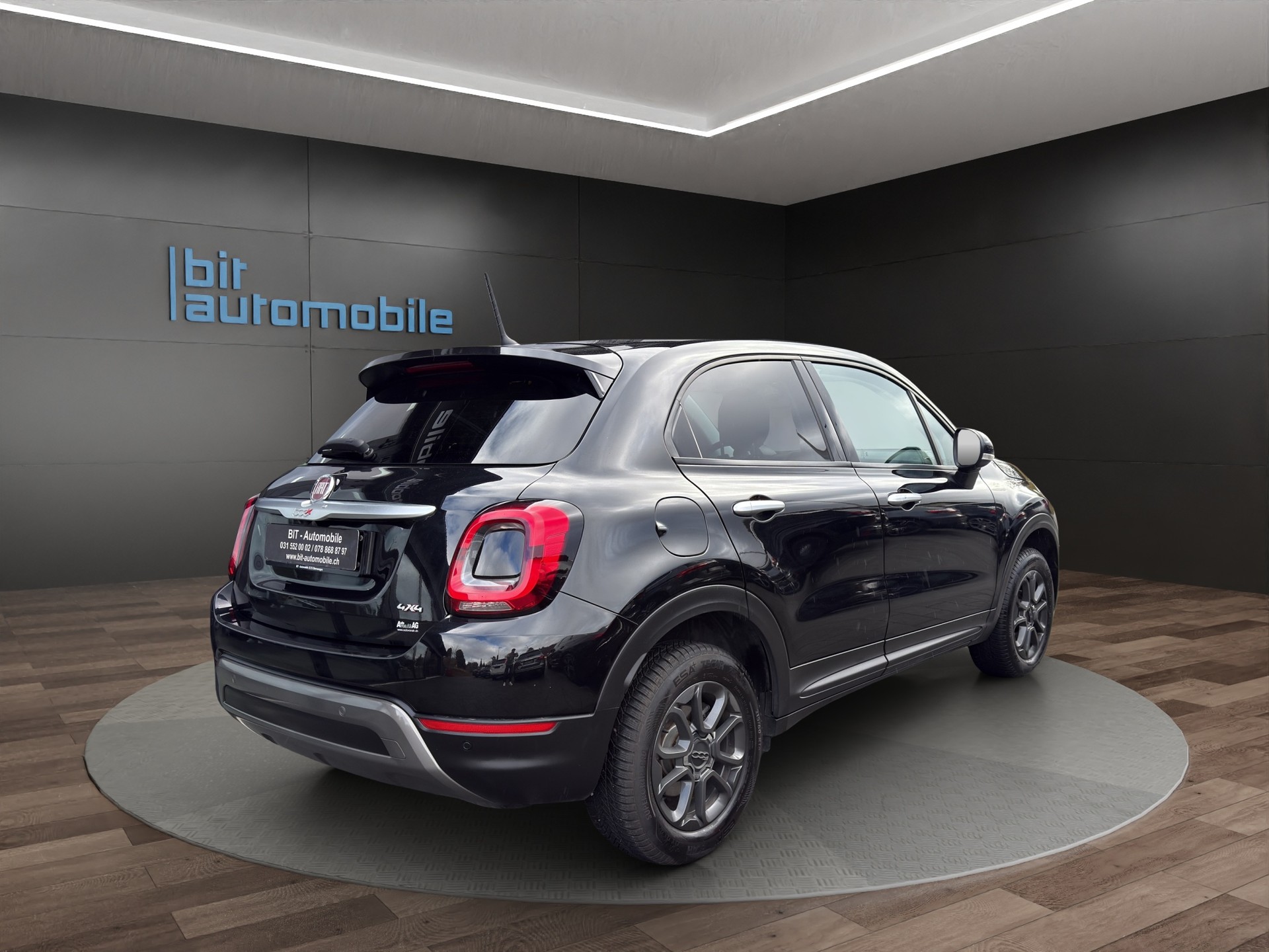 FIAT 500X 2.0MJ S-Design 4x4 Automatic-image-7