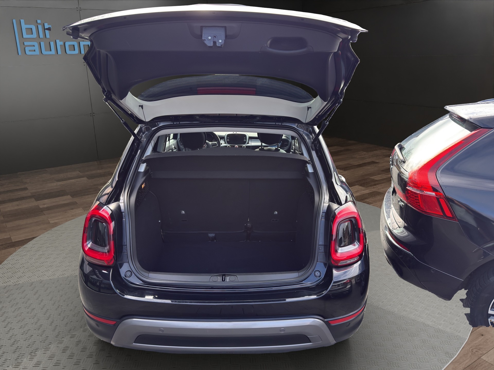 FIAT 500X 2.0MJ S-Design 4x4 Automatic-image-6