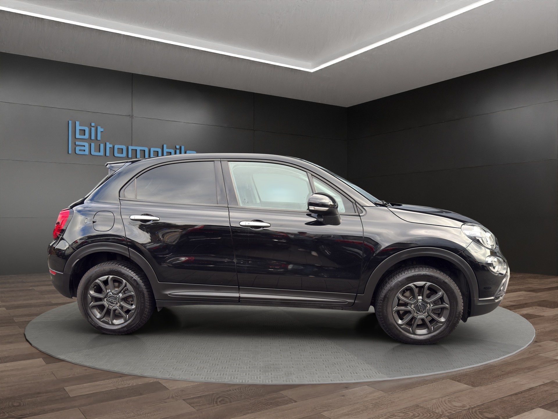 FIAT 500X 2.0MJ S-Design 4x4 Automatic-image-8