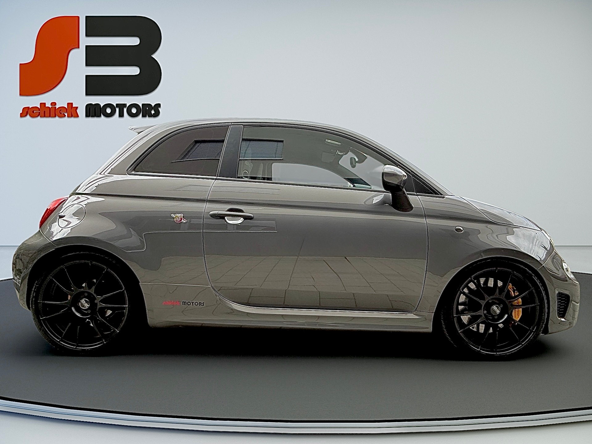 FIAT 595 1.4 16V Turbo Abarth Turismo-image-3