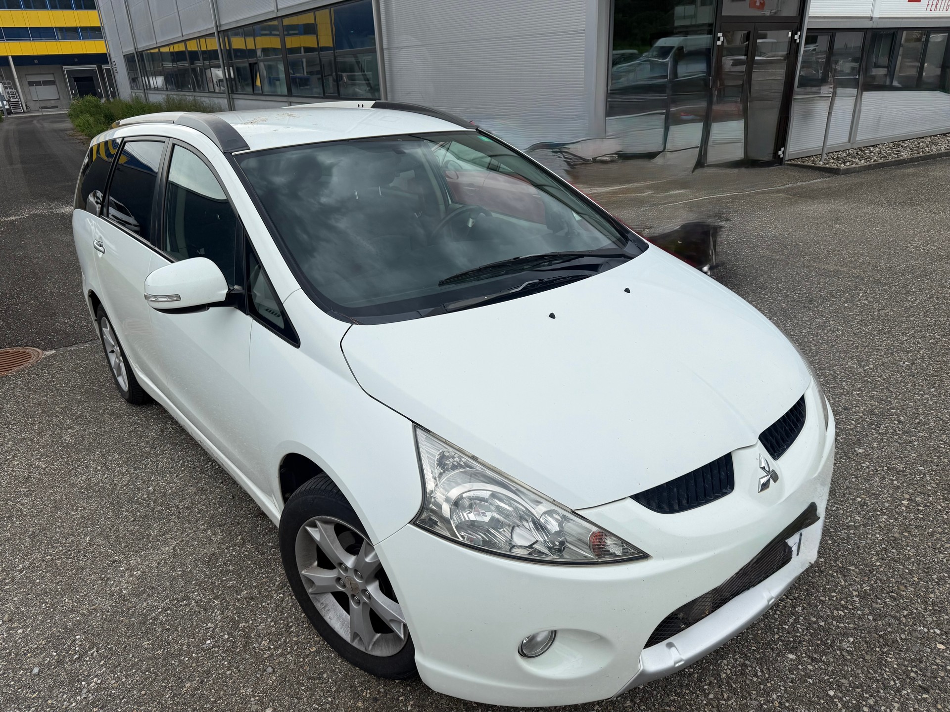 MITSUBISHI Grandis 2.0 16V DID Swiss Edition-image-6
