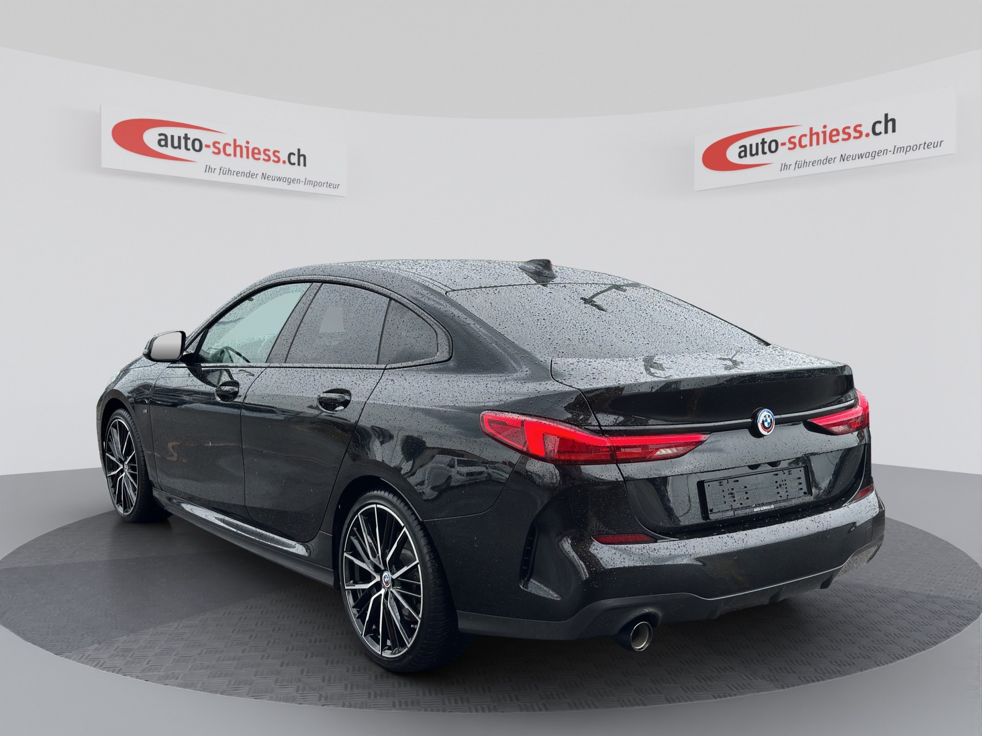 BMW 218i Gran Coupé M Sport Steptronic-image-2
