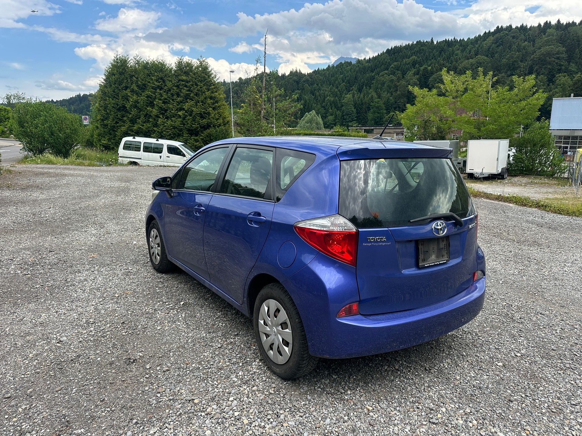 TOYOTA Verso-S 1.4 D-4D Linea Luna-image-3