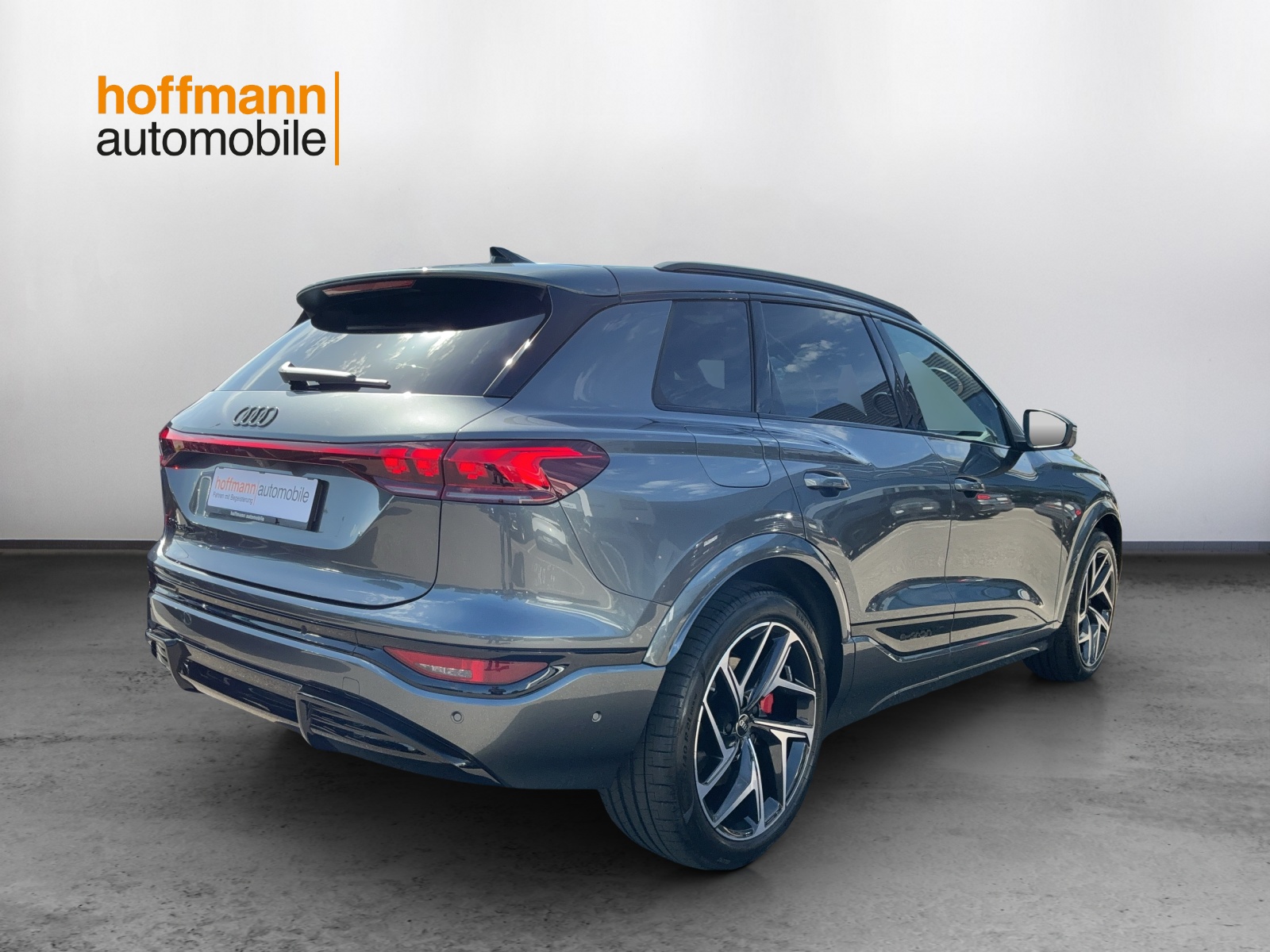 AUDI SQ6 e-tron quattro-image-3