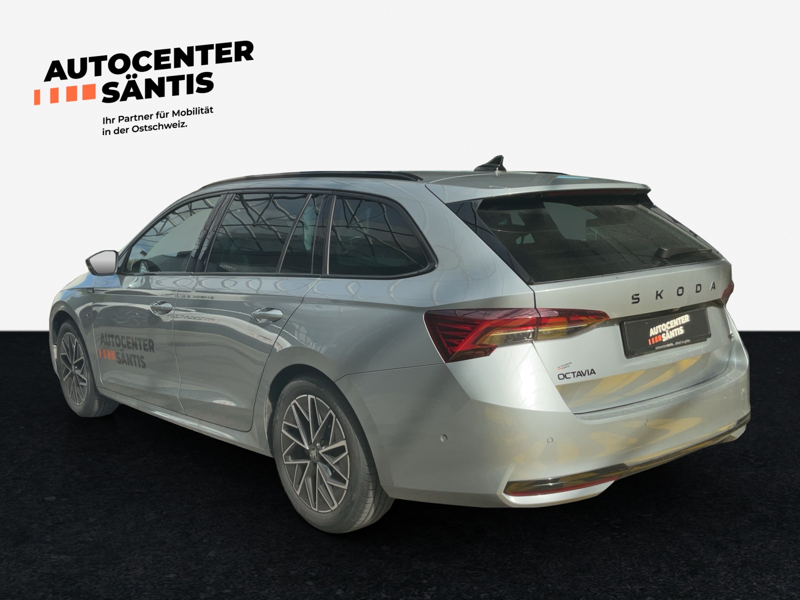 SKODA Octavia Combi 2.0 TSI DSG Dynamic 4x4-image-3
