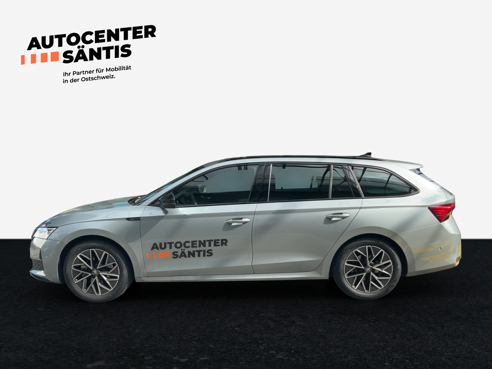 SKODA Octavia Combi 2.0 TSI DSG Dynamic 4x4-image-2