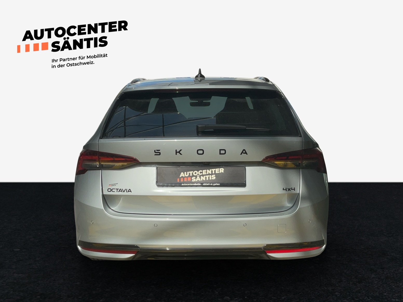 SKODA Octavia Combi 2.0 TSI DSG Dynamic 4x4-image-4