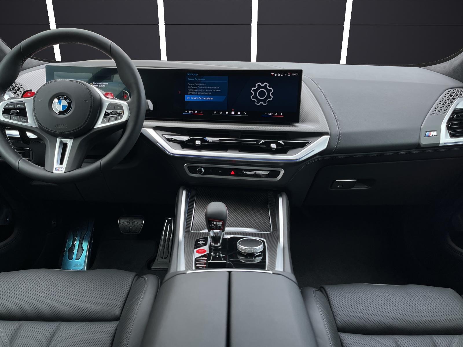 BMW XM 50e Plug-in Hybrid-image-11