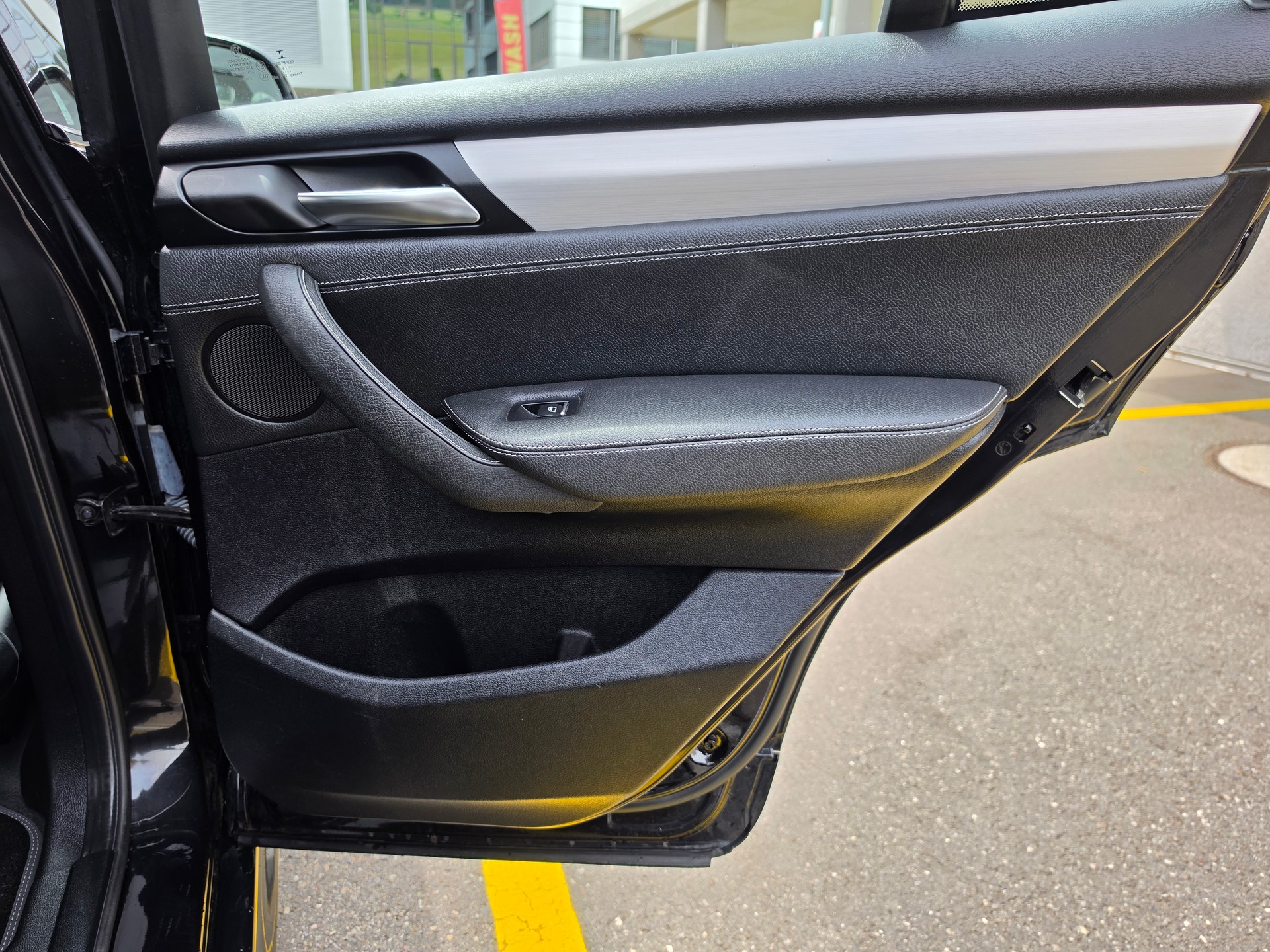 BMW X4 M 40i Steptronic-image-17