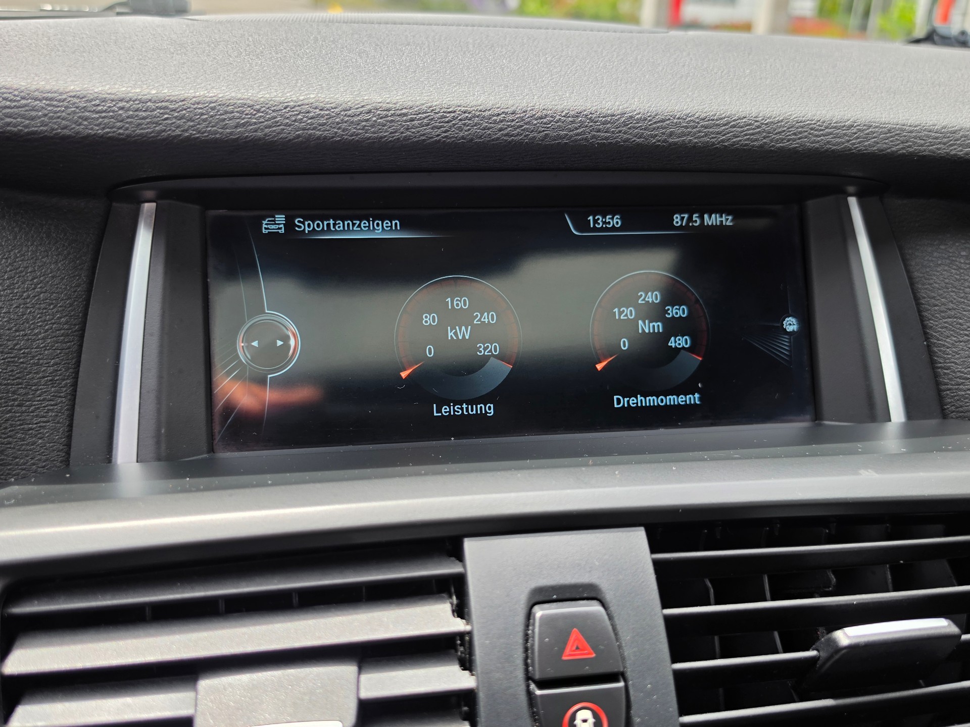 BMW X4 M 40i Steptronic-image-32