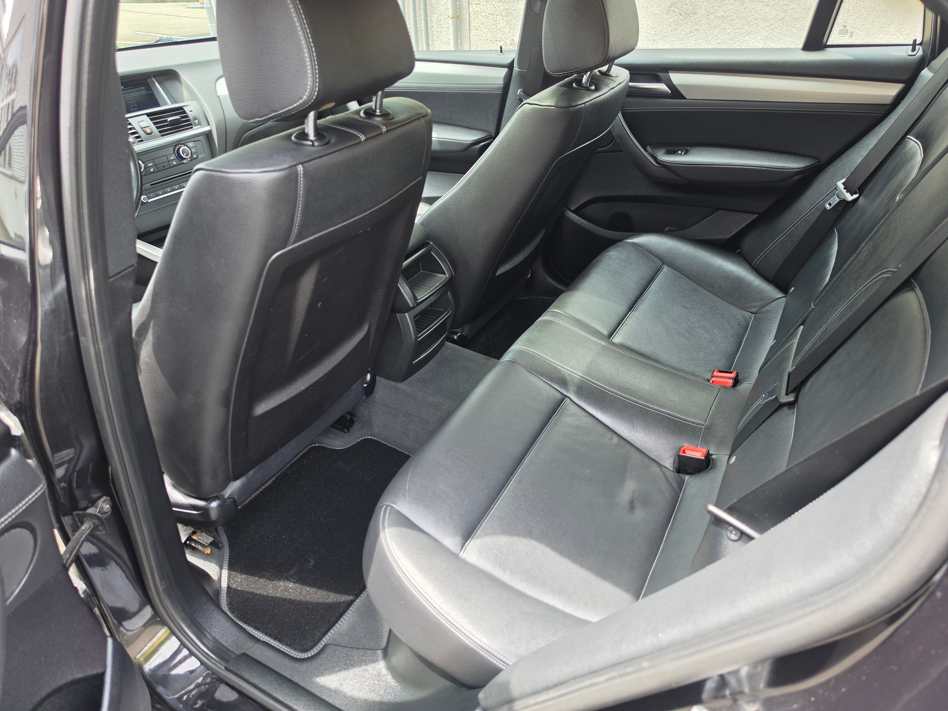 BMW X4 M 40i Steptronic-image-13
