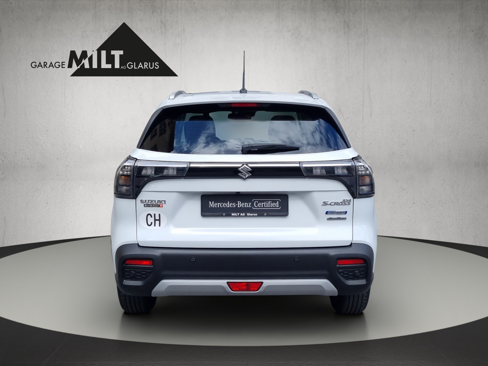 SUZUKI S-Cross 1.4 T Compact Top Hybrid 4x4-image-7