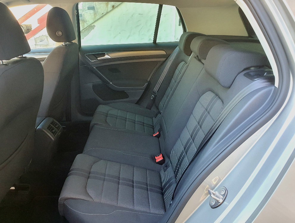 VW Golf 1.4 TSI Comfortline DSG-image-7