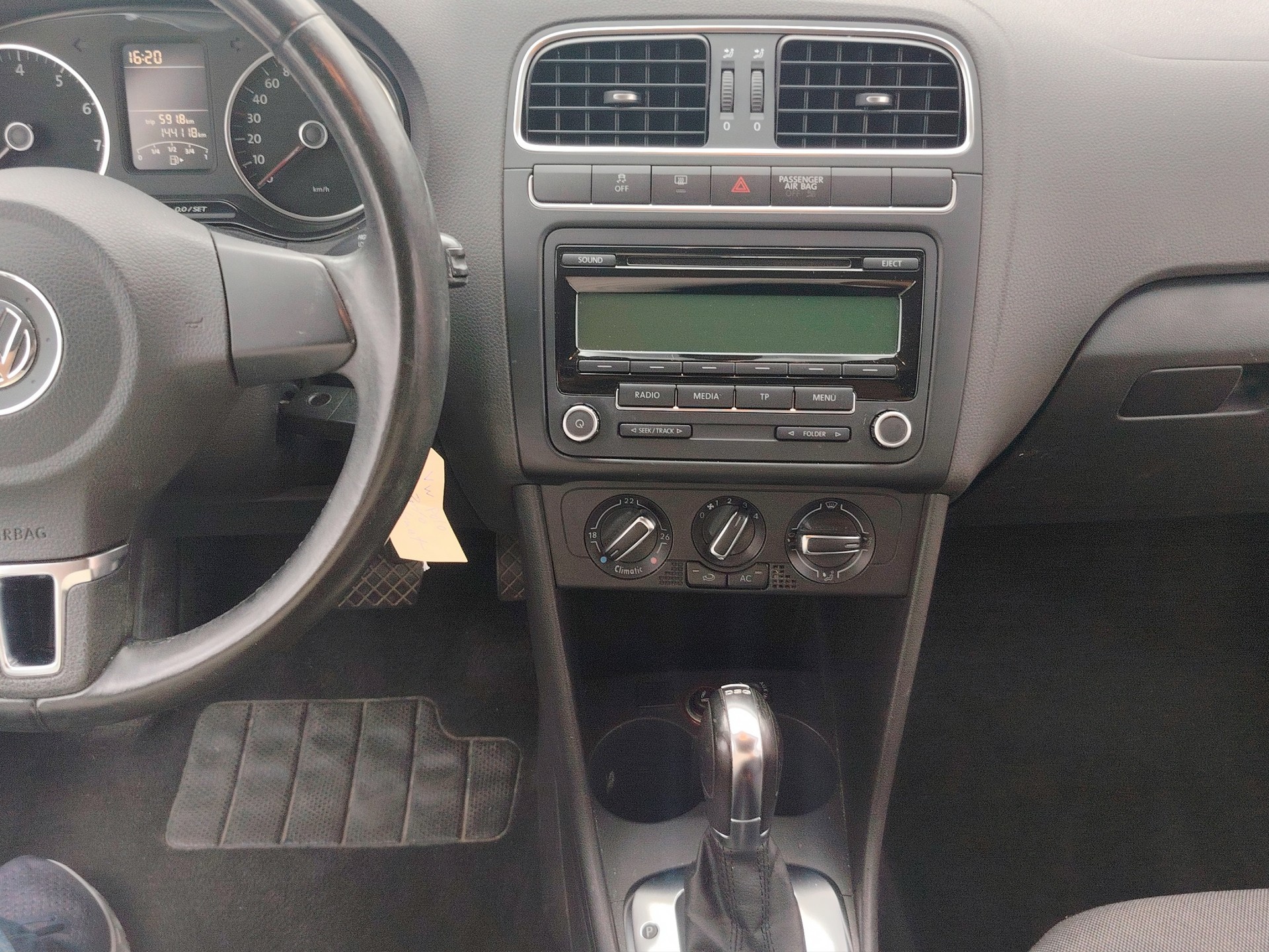 VW Polo 1.2 TSI Trendline DSG-image-10