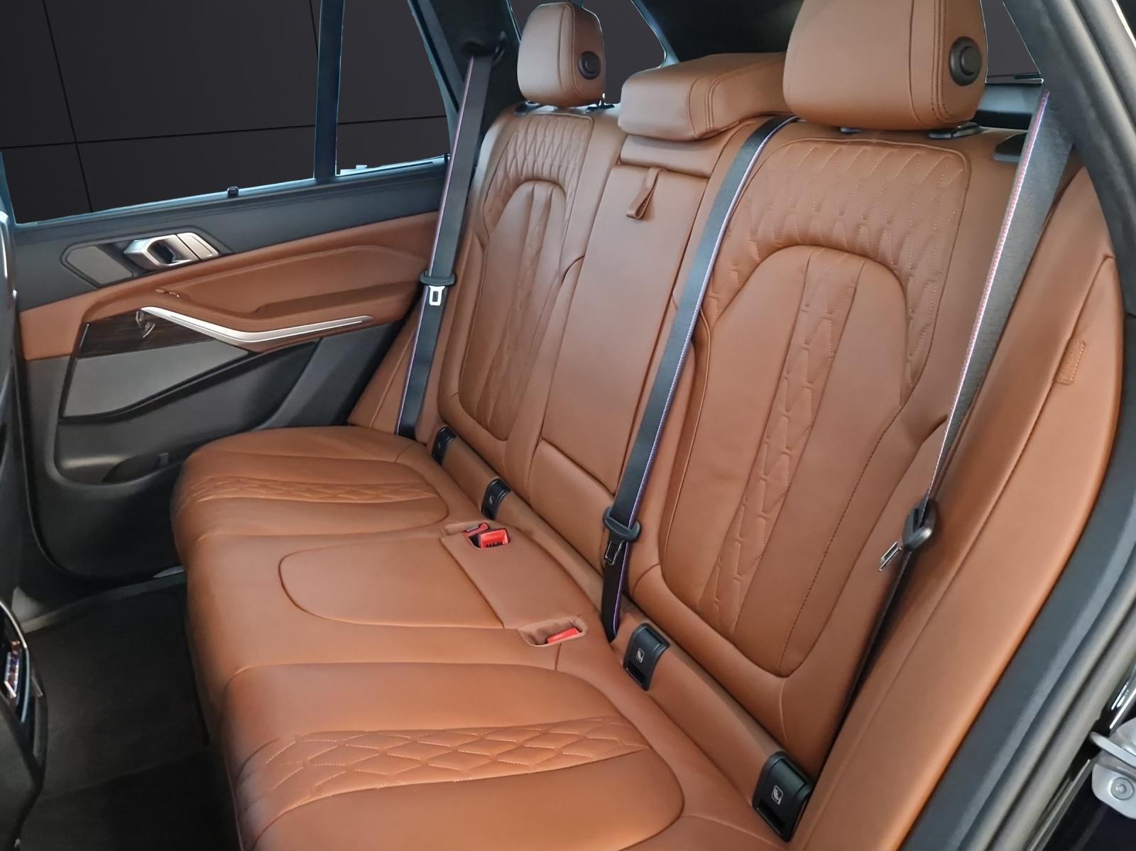 BMW X5 50e xDrive-image-11