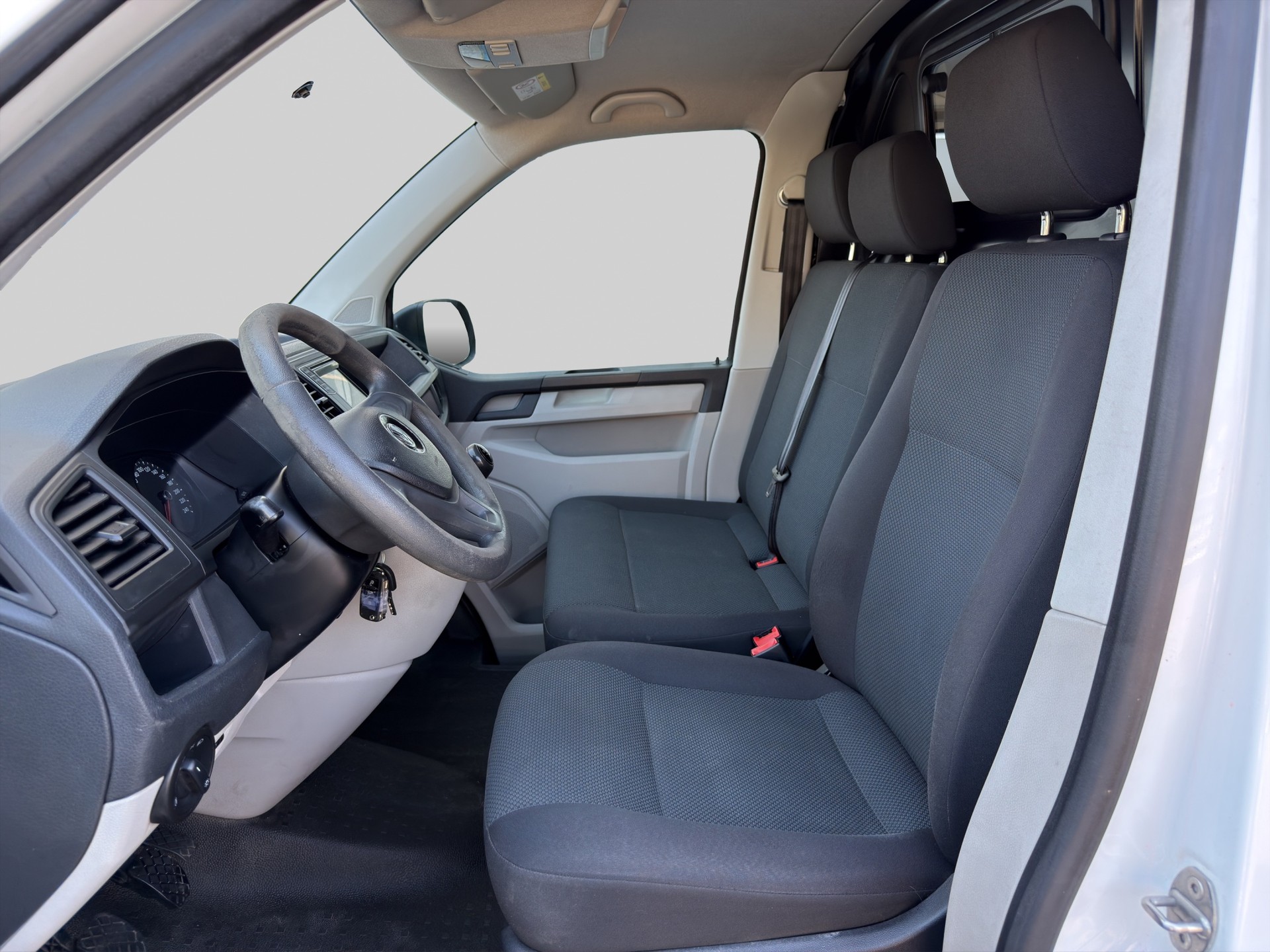 VW T6 2.0 TDI 4Motion-image-8