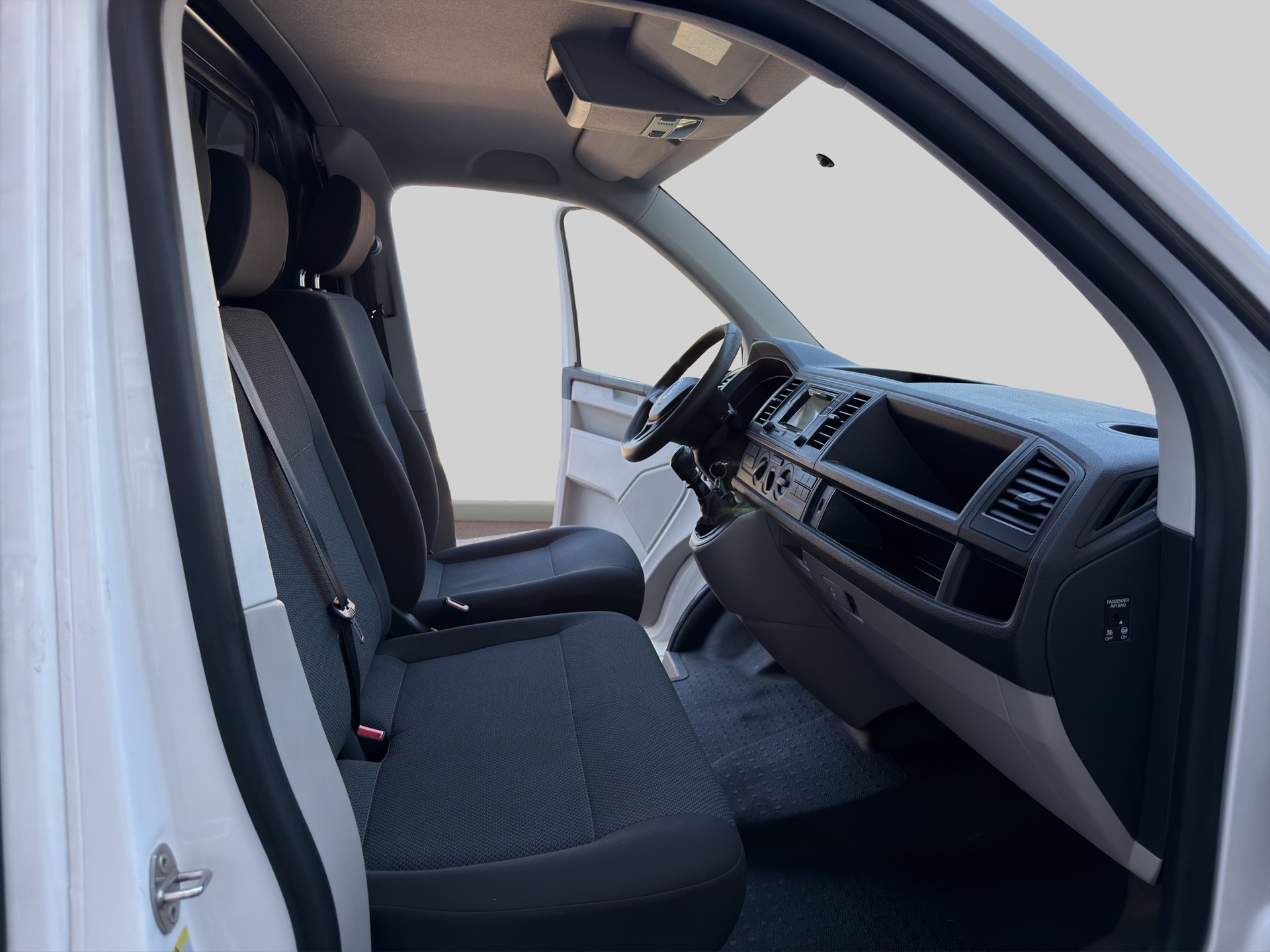 VW T6 2.0 TDI 4Motion-image-9