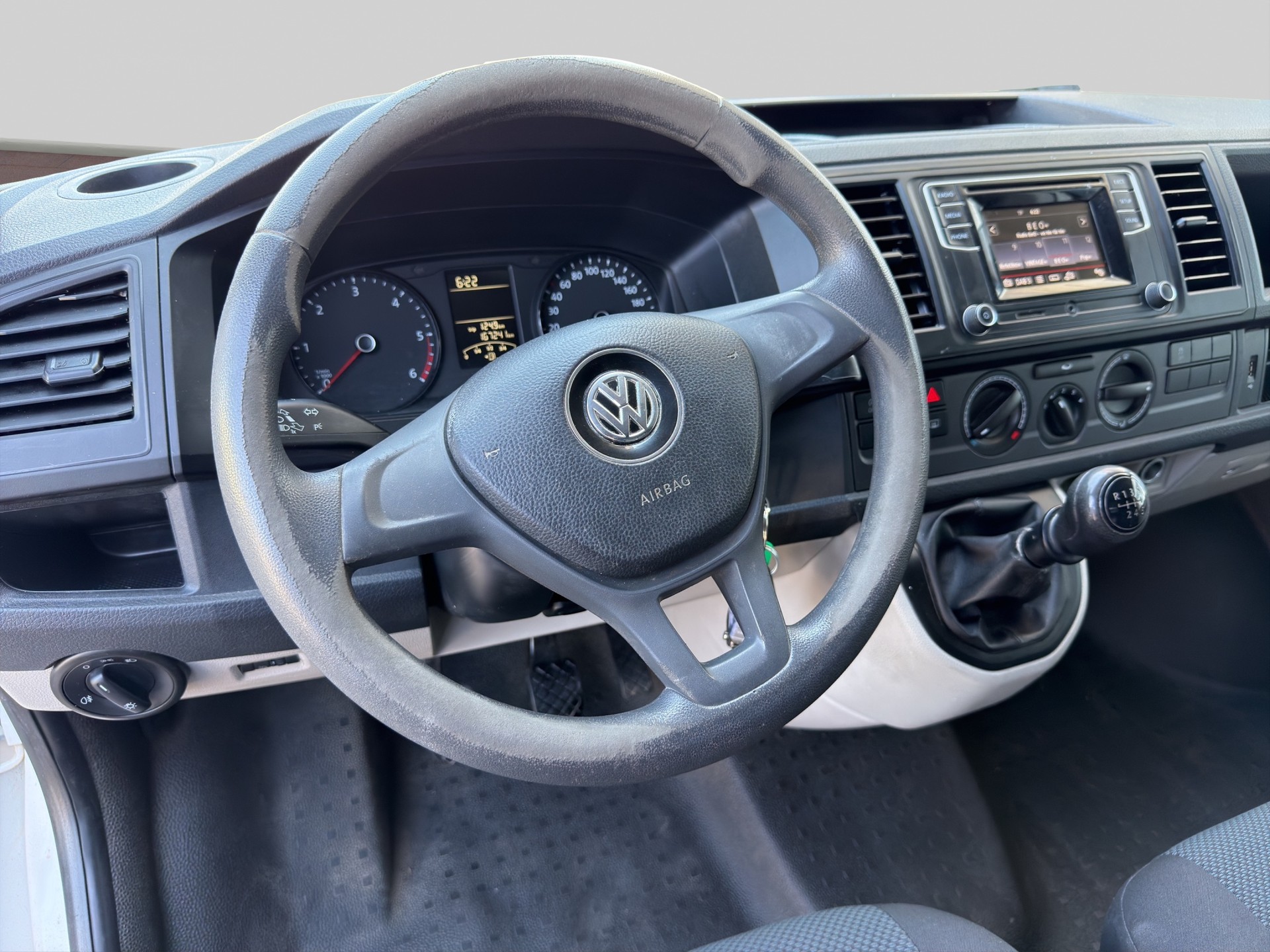 VW T6 2.0 TDI 4Motion-image-7