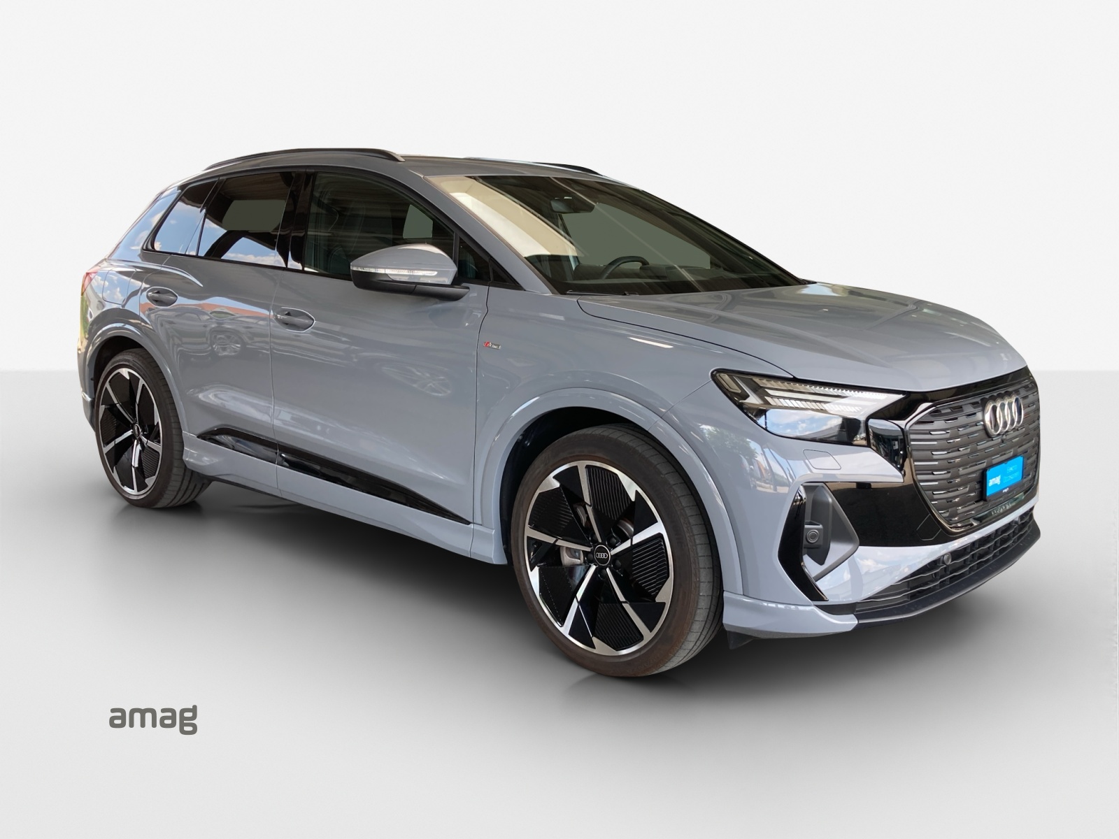 AUDI Q4 e-tron 50 quattro-image-6
