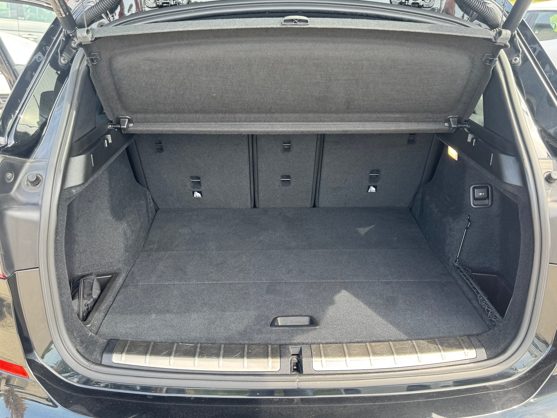 BMW X1 xDrive 18d M Sport Steptronic-image-15