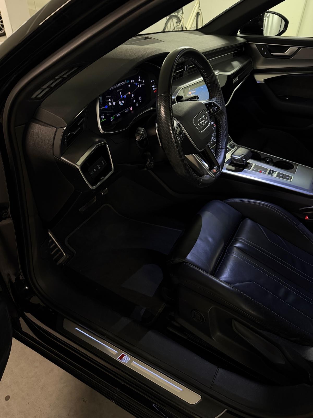 AUDI A6 Avant 40 TDI Design quattro S-tronic-image-9