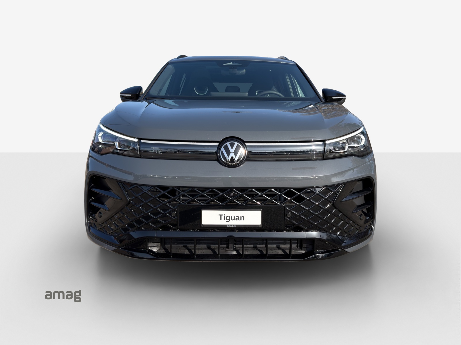 VW Tiguan 2.0 TSI DSG R-Line 4Motion-image-6