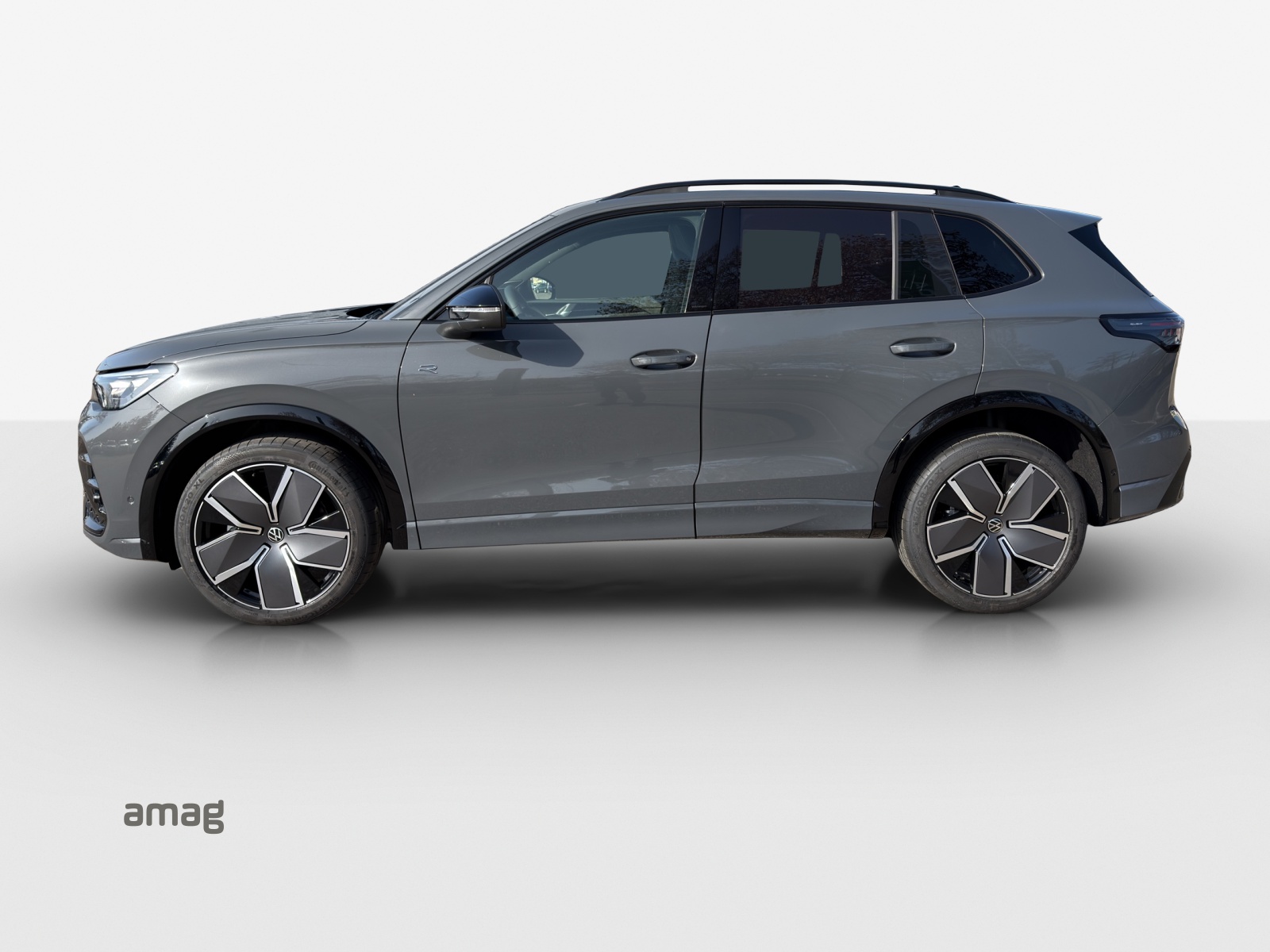 VW Tiguan 2.0 TSI DSG R-Line 4Motion-showroom-element-1