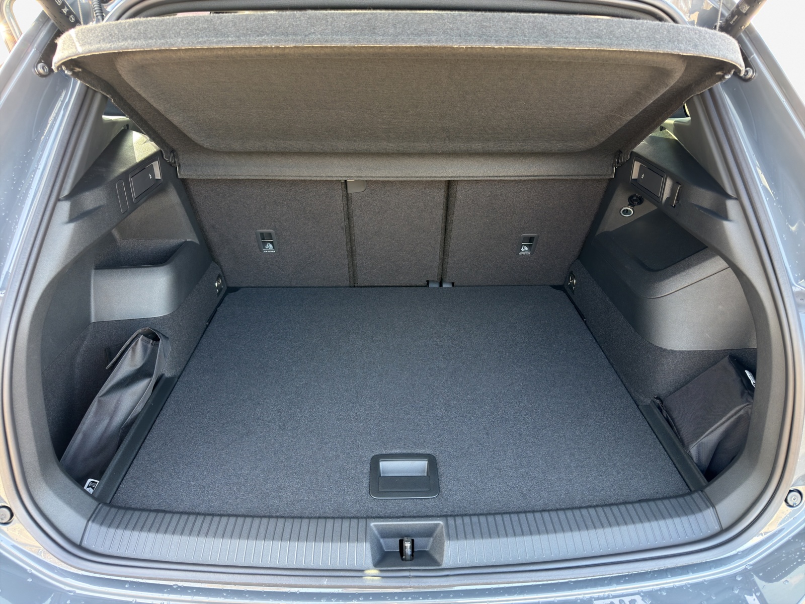 VW Tiguan 2.0 TSI DSG R-Line 4Motion-image-12