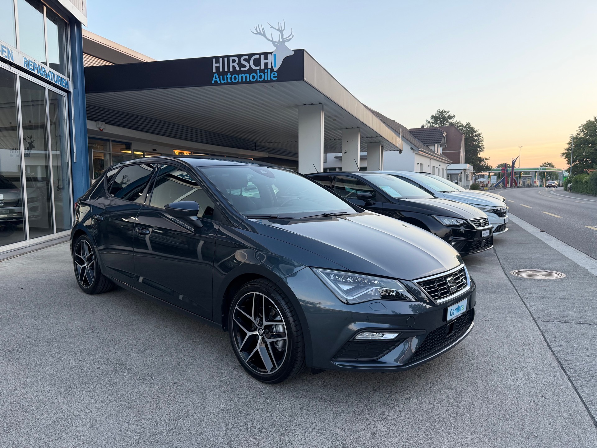 SEAT Leon 1.5 TSI EVO FR ACT FR-image-0