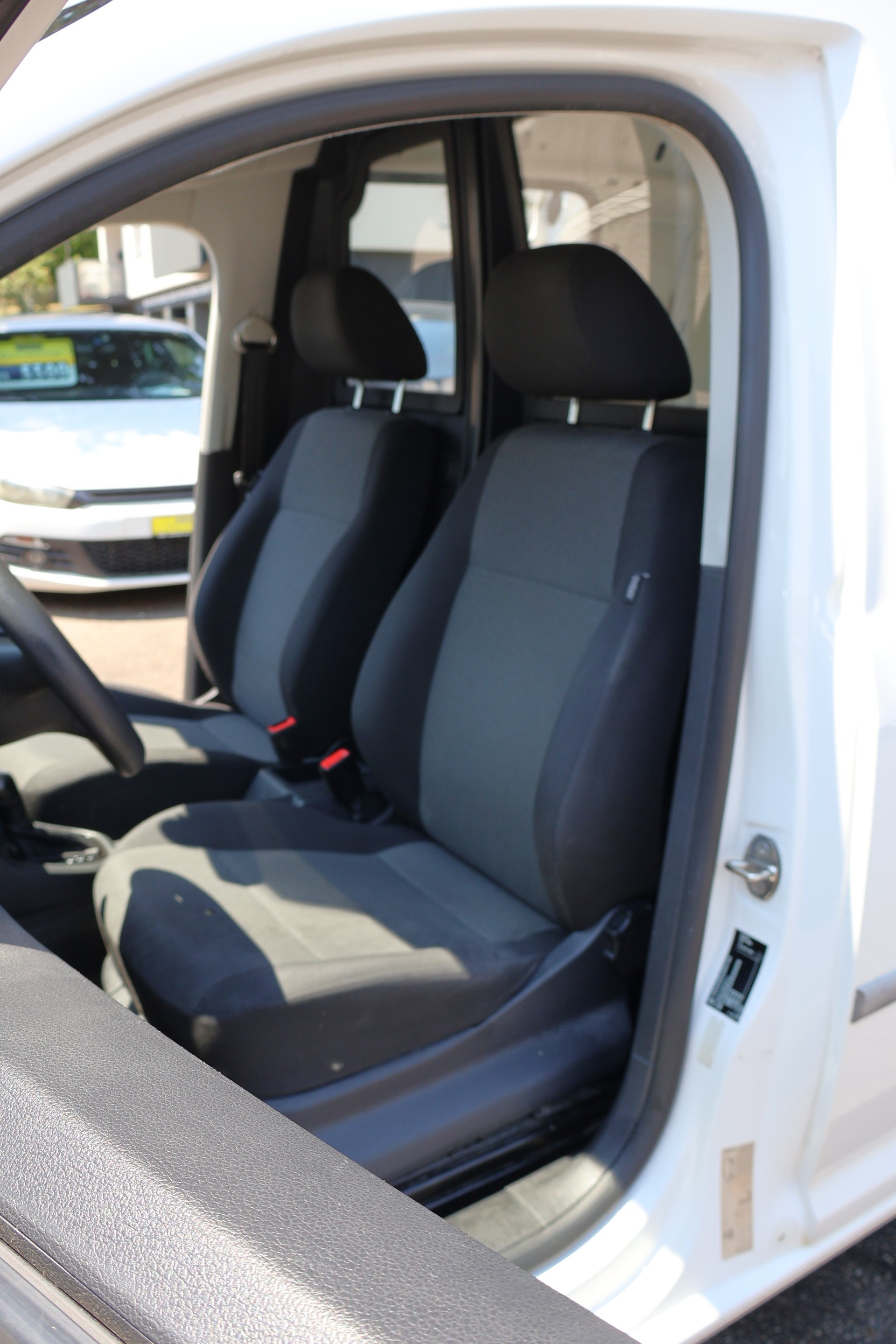 VW Caddy 1.4TGI BlueMotion Technology DSG-image-12