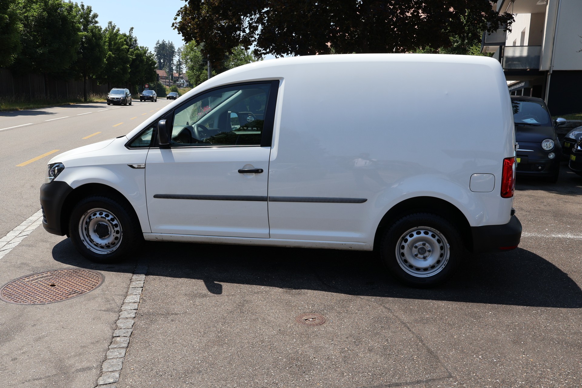 VW Caddy 1.4TGI BlueMotion Technology DSG-image-5