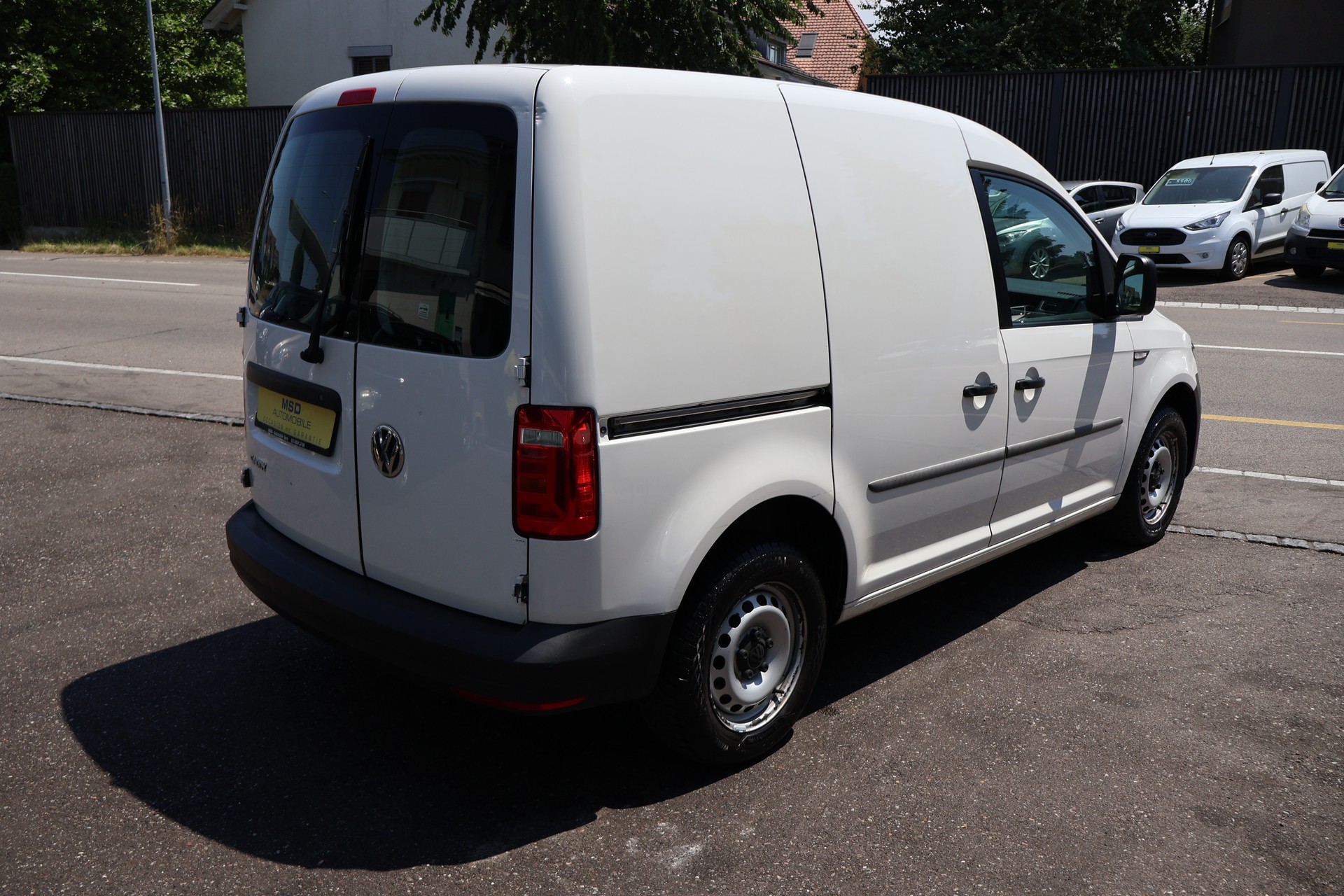 VW Caddy 1.4TGI BlueMotion Technology DSG-image-4