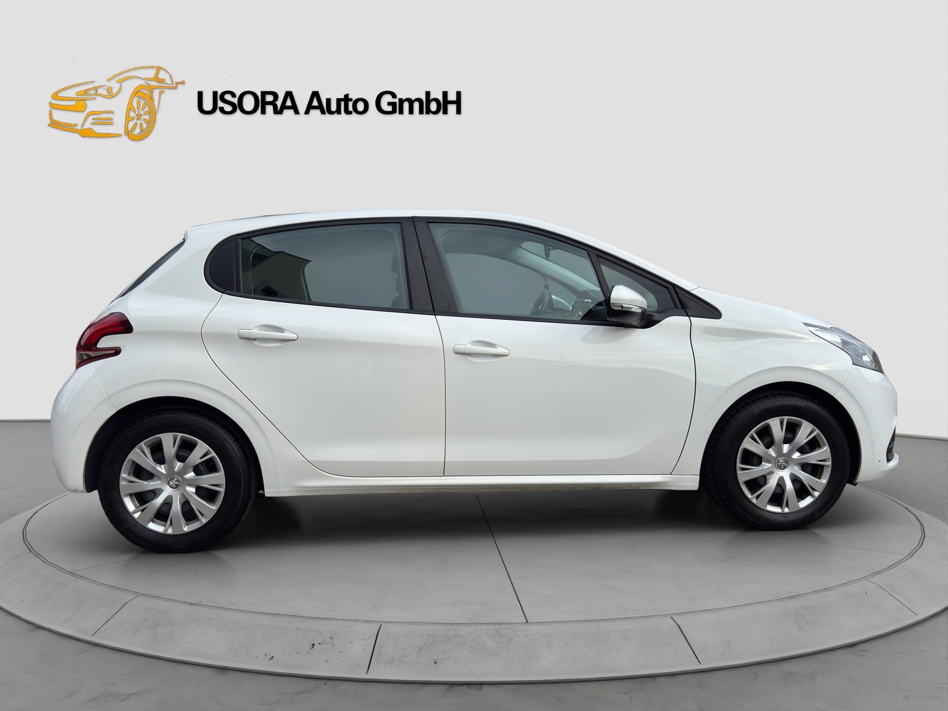 PEUGEOT 208 1.2 PureTech Style-image-4