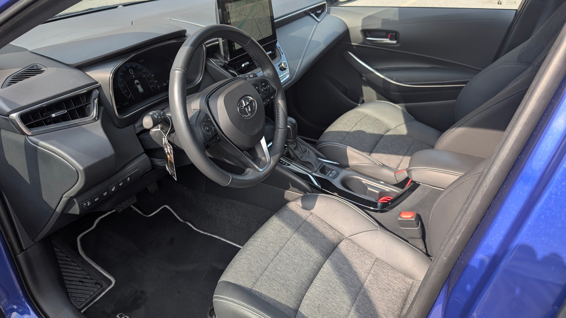 TOYOTA Corolla Touring Sports 2.0 HSD Trend-image-9
