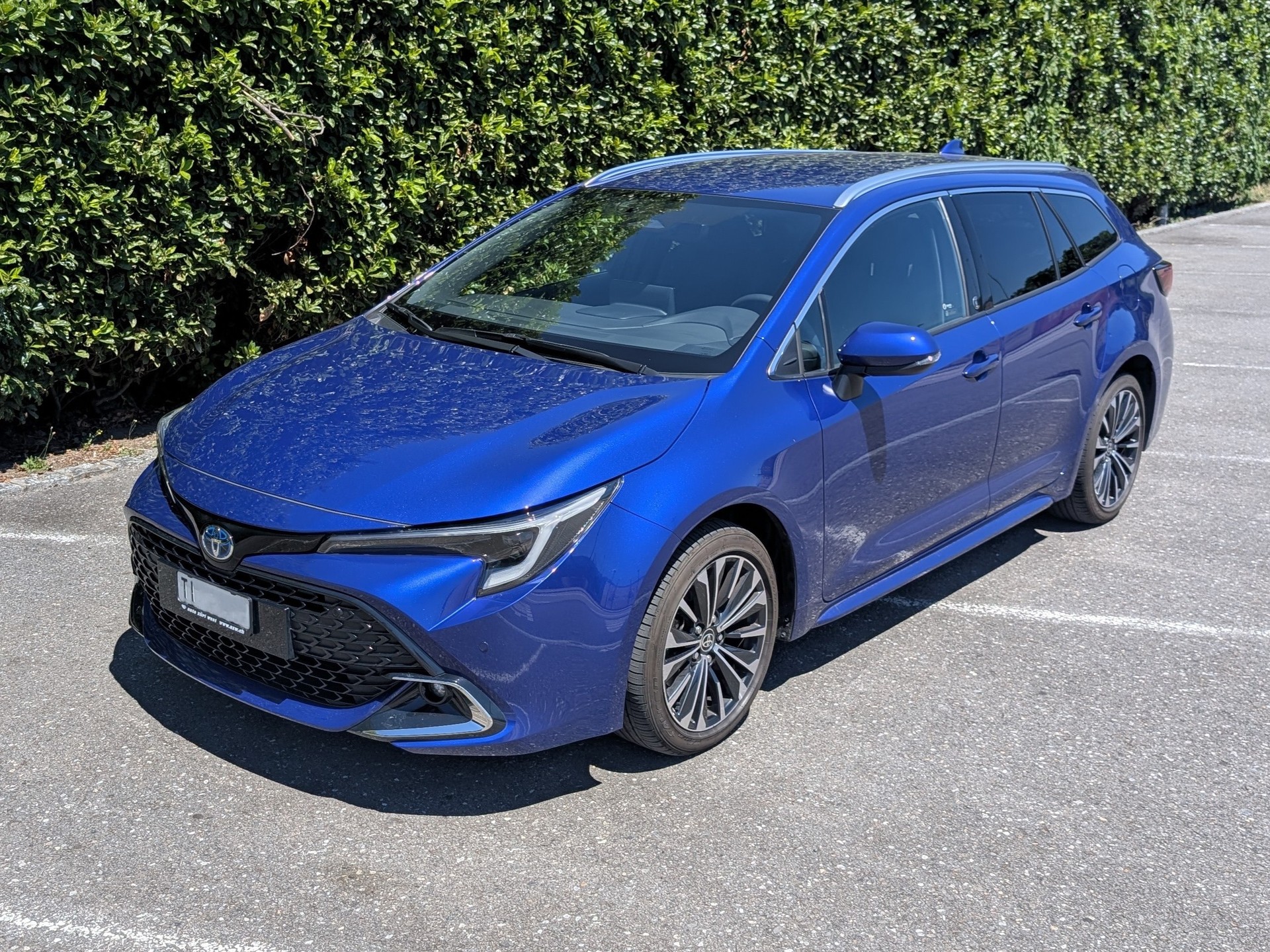 TOYOTA Corolla Touring Sports 2.0 HSD Trend-image-0