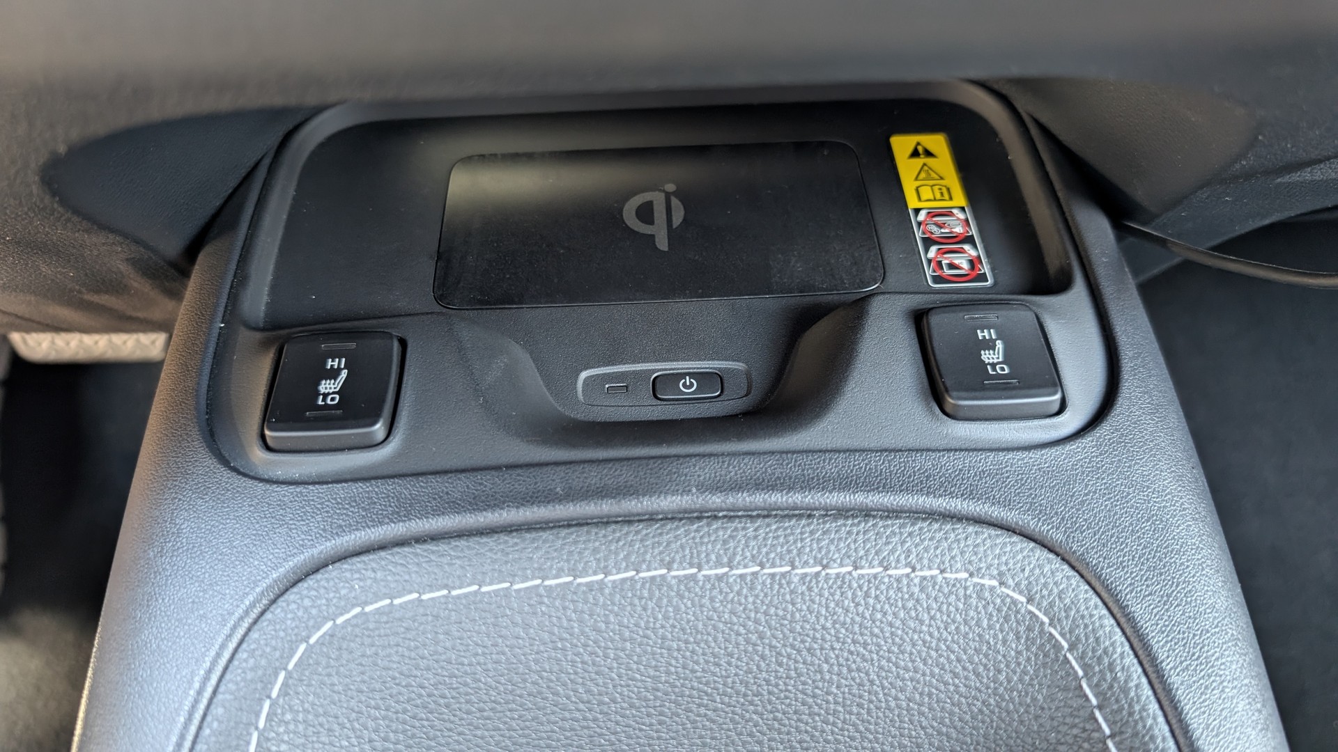 TOYOTA Corolla Touring Sports 2.0 HSD Trend-image-14