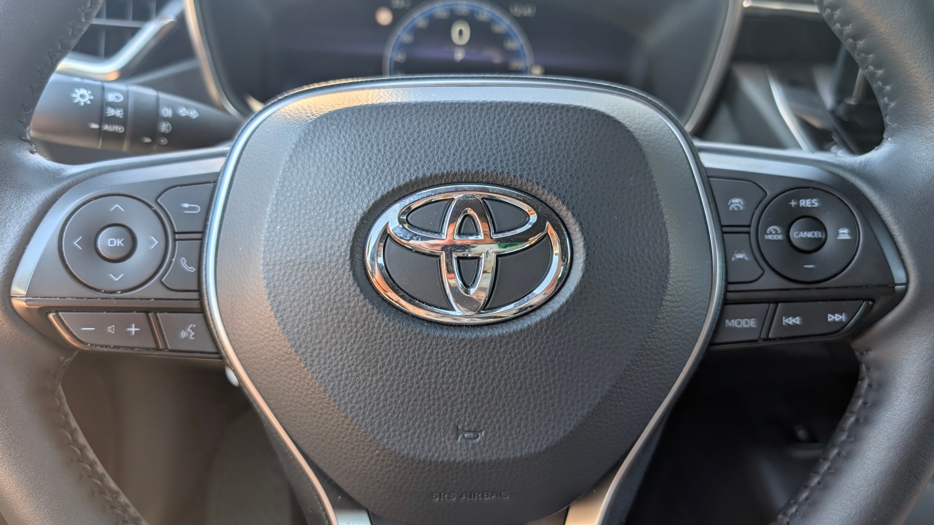 TOYOTA Corolla Touring Sports 2.0 HSD Trend-image-15