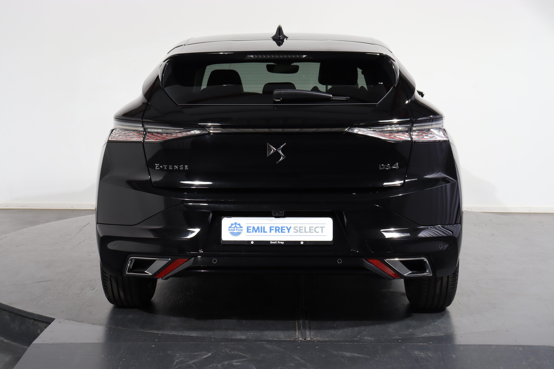 DS AUTOMOBILES 4 1.6 E-Tense Rivoli-image-2