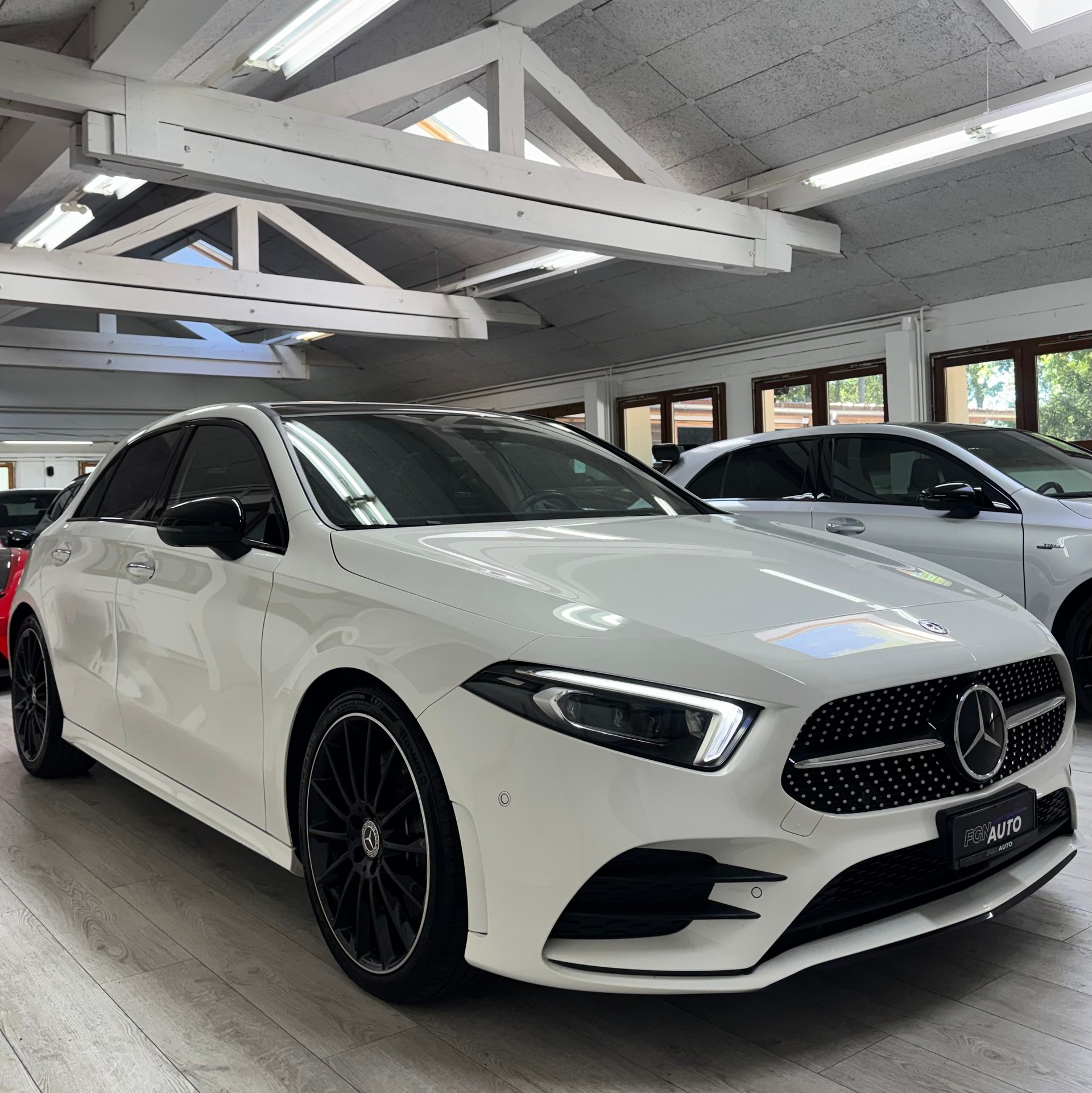 MERCEDES-BENZ A 250 4Matic AMG Line 4Matic 7G-DCT-image-3