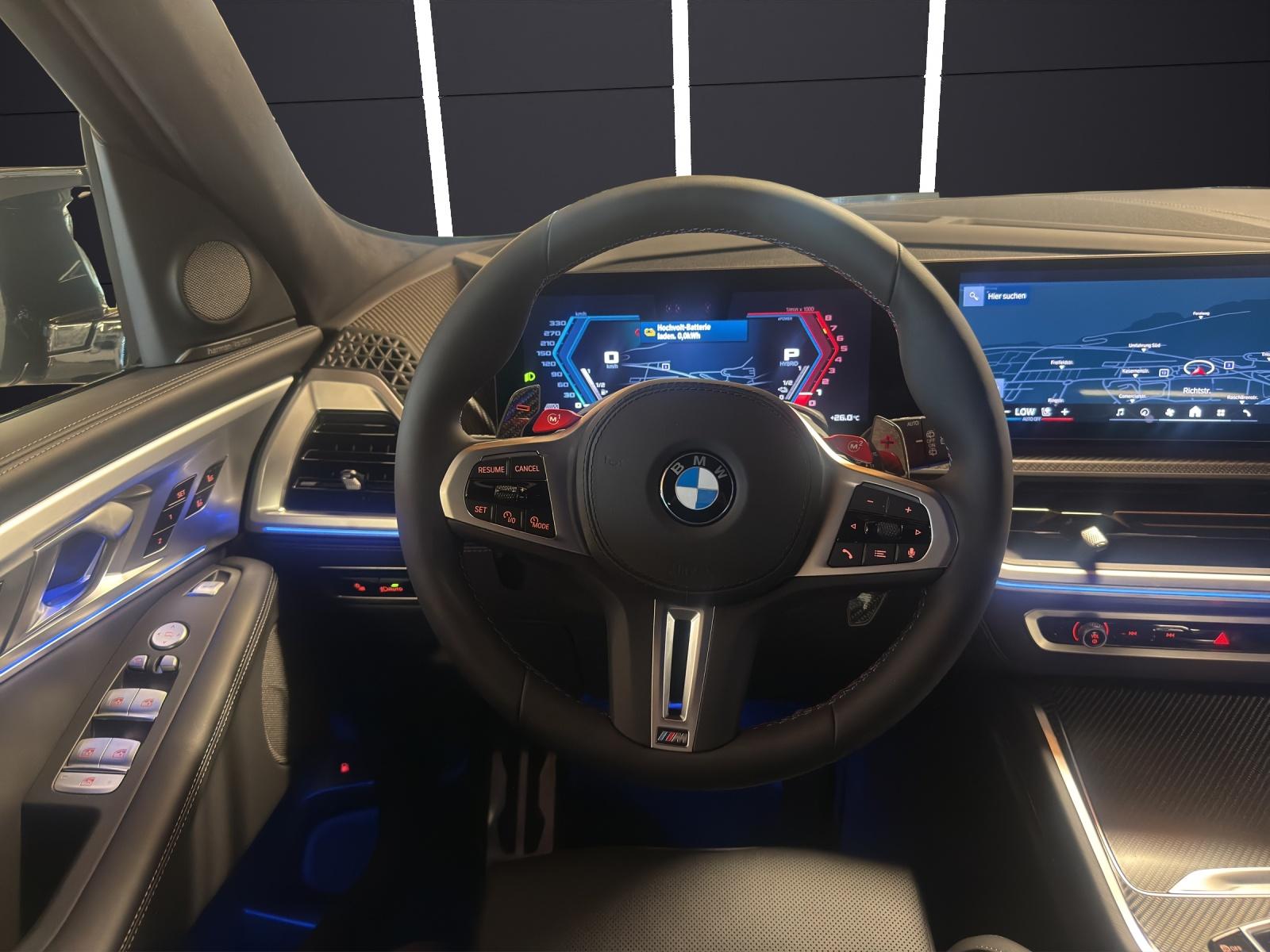 BMW XM 50e Plug-in Hybrid-image-15
